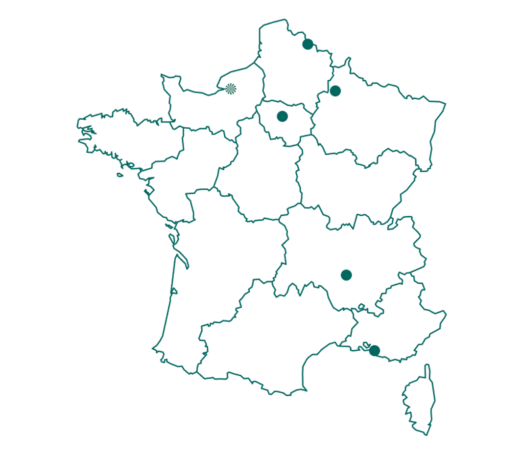 Carte de France avec les emplacements des cinq campus : Clichy-sous-Bois, Reims, Marseille, Roubaix, Valence.